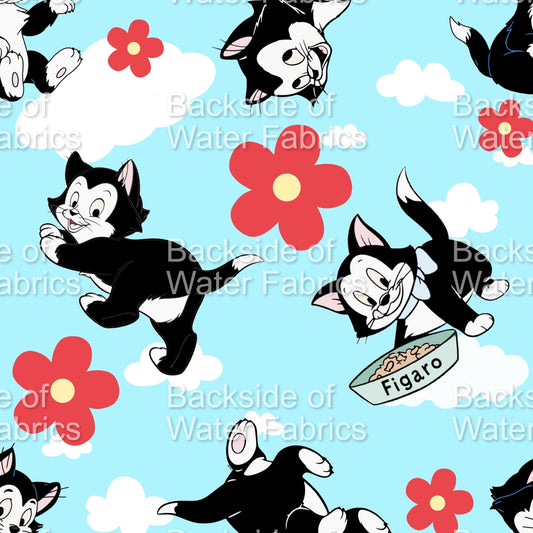 Figero and Minnie - Figero Scattered